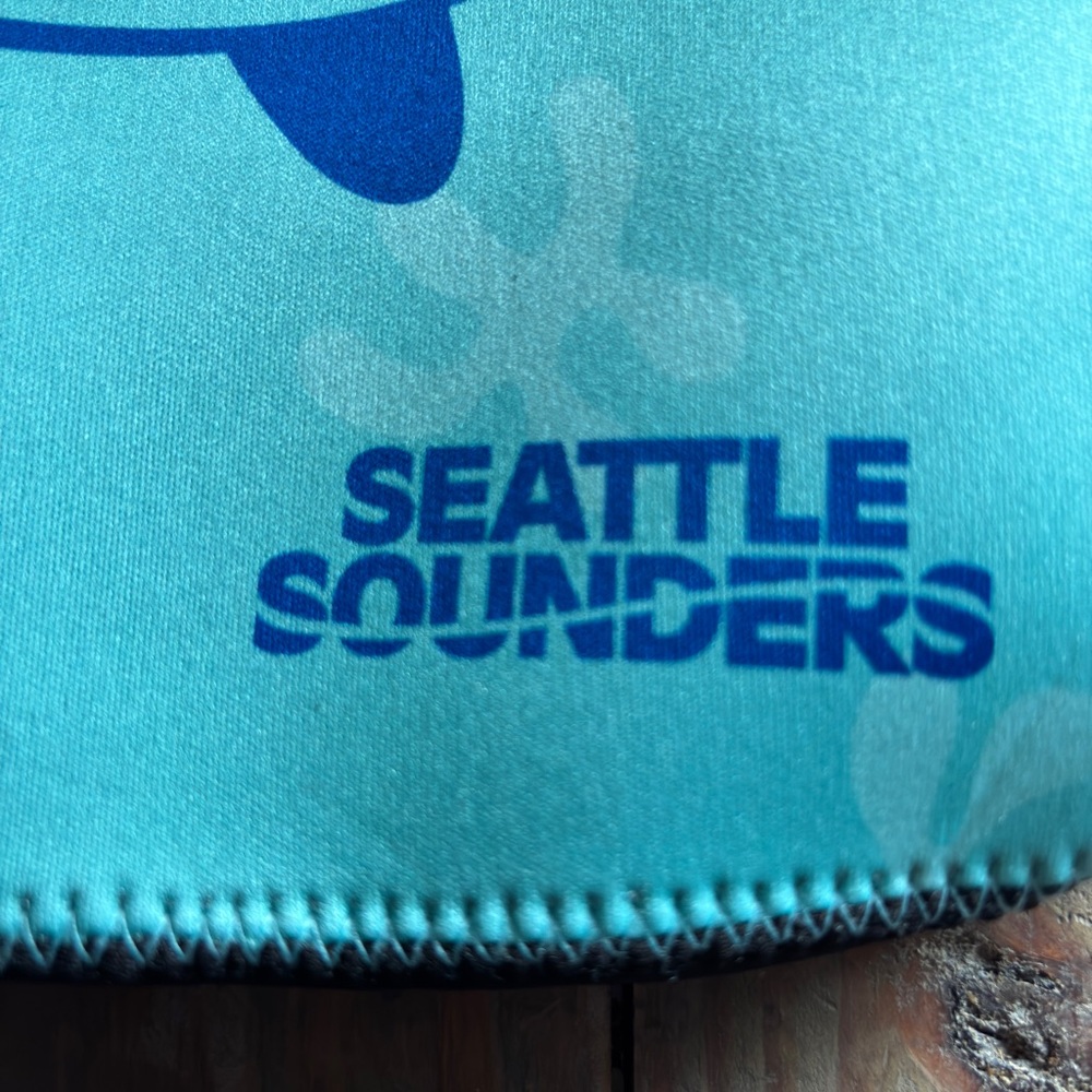 New Seattle Sounders Blue Lunch Tote - Picture 2 of 6